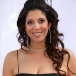 Christine Devine Bio, Age, Height, Husband, FOX 11, Salary, Net Worth