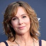 Jennifer Grey Bio, Age, Husband, Daughter, Family, Height, Net Worth