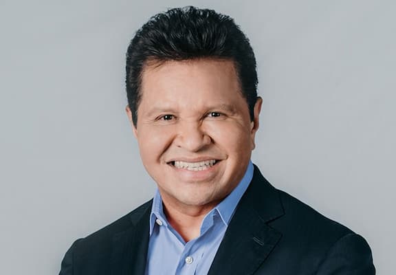 Guillermo Maldonado Bio, Age, Wife, Family, Church, Net Worth, Books