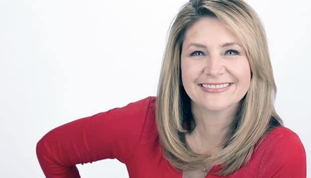 Lori Prichard Bio, Age, Husband, Family, Height, KSL 5, Salary, Net Worth