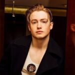 Who is Kit Connor dating?  Explore her girlfriend and love life