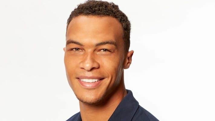 Dale Moss (The Bachelorette) Bio, Age, Girl Friend, Engaged, Height, NFL, Net Worth