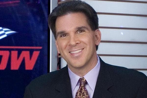 Erik Kuselias Bio, Age, CBS, Parents, Family, Height, Wife, Net Worth, Salary