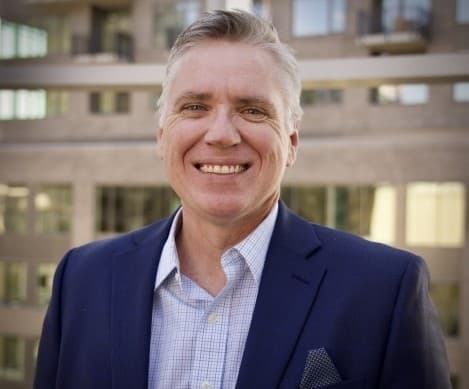 Chris Kinnan (Amanda Carpenter’s Husband) Bio, Age, Wife, Children, Family, Height, Net Worth