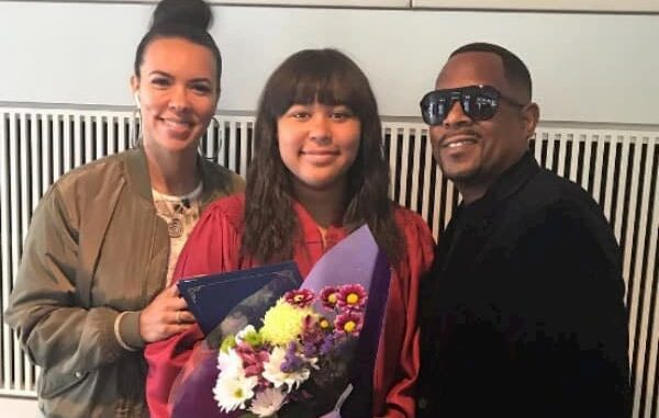 Amara Trinity (Center)