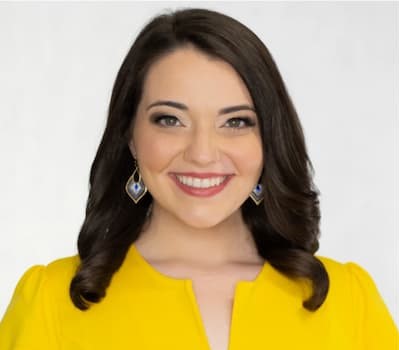Samantha Galvez Bio, Age, Family, FOX 43 News, Husband, Height, Salary, Net Worth
