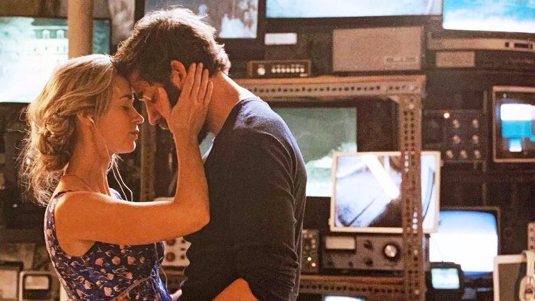 Hazel Krasinski – All About John Krasinski And Emily Blunt’s Daughter