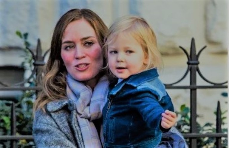 Hazel Krasinski – All About John Krasinski And Emily Blunt’s Daughter » Celebily