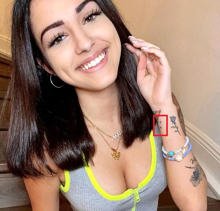 Trevejo has a tattoo of footprints near his left arm.