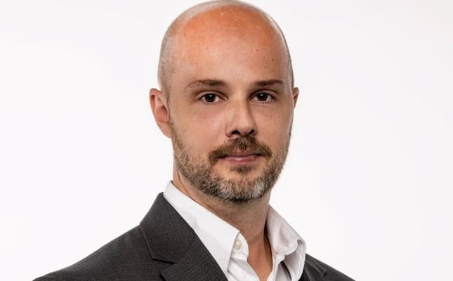 Dave Charbonneau Bio, CTV News, Age, Family, Wife, Height, Net Worth, Salary