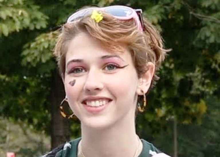 What Happened To Caroline Konstnar? Some Unknown Facts About Her » Celebily