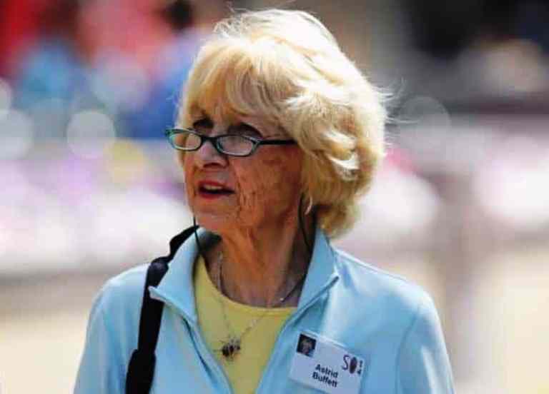 Who Is Warren Buffett’s Wife Astrid Menks? Untold Facts About Her » Celebily