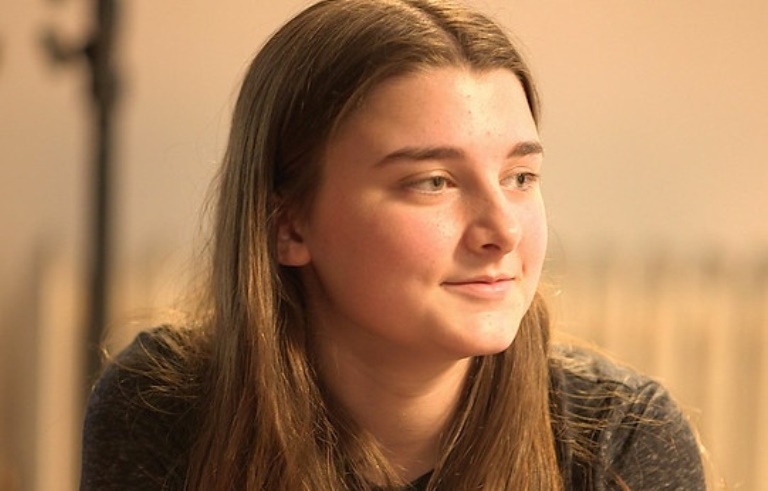 Facts You Didn’t About Elisabeth Anne Carell, Steve Carell’s Daughter » Celebily