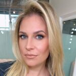 Her Personal And Professional Life » Celebily