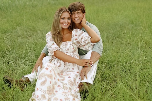 Sophia Hill announces her engagement to her boyfriend, Taylor Watts