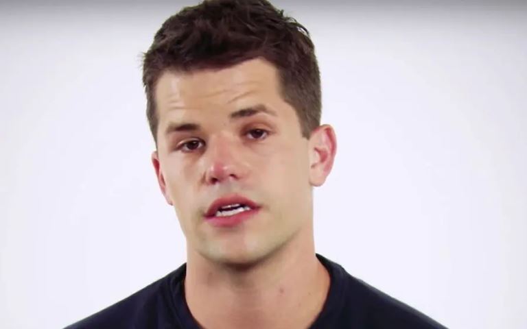 Siblings, Parents, Girlfriend, & Other Interesting Facts » Celebily