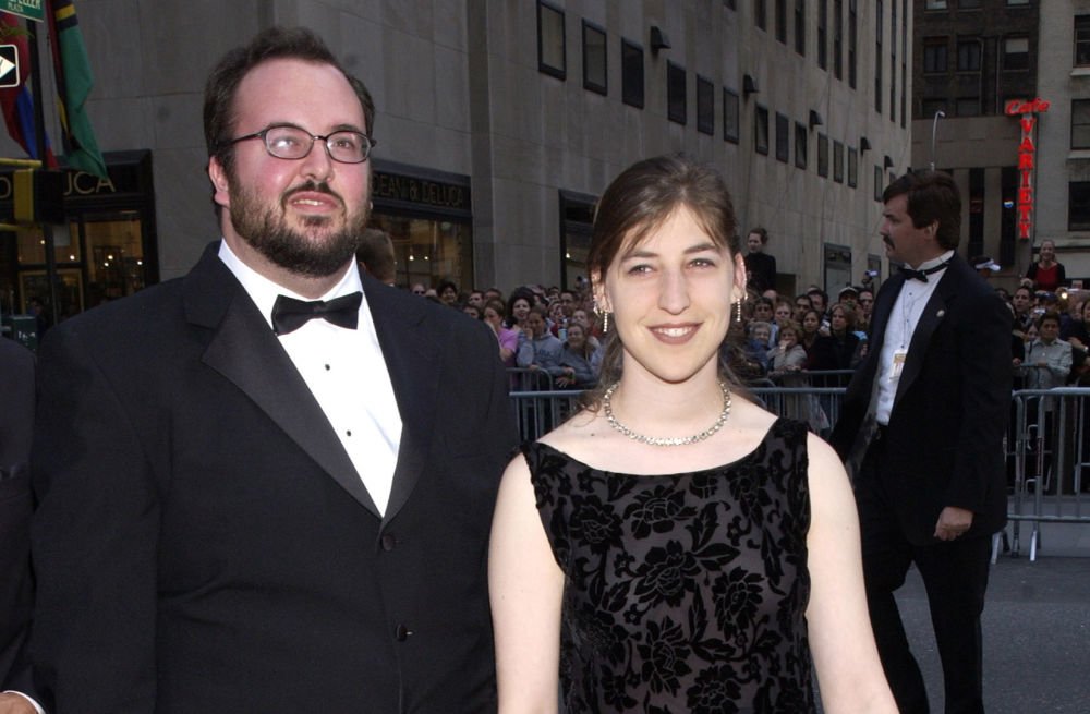 Who Is Michael Stone, What Was His Relationship With Mayim Bialik?