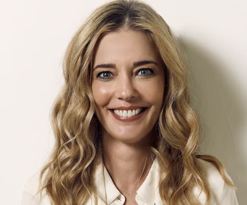 Christina Moore Bio, Movies, Age, Family, Husband, Height, Net Worth