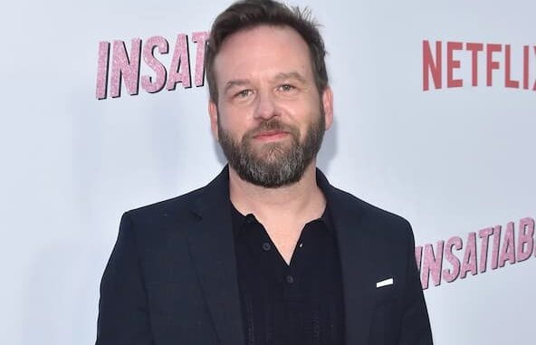 Dallas Roberts