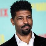 Deon Cole Bio, Movies, Age, Family, Wife, Height, Net Worth