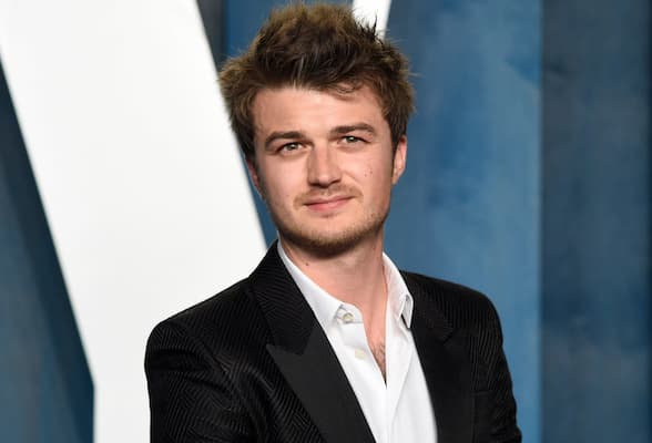 Joe Keery Bio, Movies, Age, Family, Wife, Height, Net Worth