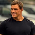 Alan Ritchson Bio, Movies, Age, Family, Wife, Net Worth