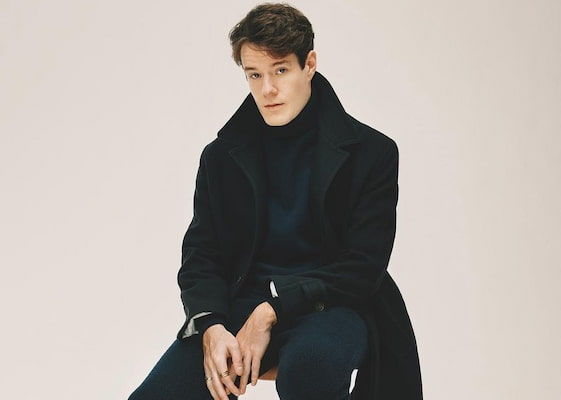 Connor Swindells Bio, Movies, Age, Family, Girlfriend, Height, Net Worth