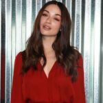 Crystal Reed Bio, Movies, Age, Family, Husband, Height, Net Worth