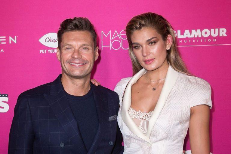 Is Ryan Seacrest Gay, Has A Wife Or Girlfriend?