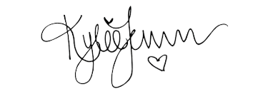 Kylie Jenner Signature