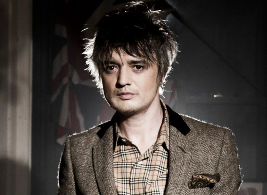 Meet Astile And Aisling • Celebily