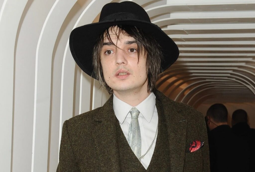 Meet Peter And Jacqueline • Celebily