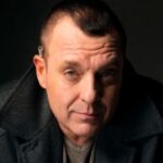 Tom Sizemore Battled With Brain Aneurysm But Is He Sick Now? Illness And Health Update • Celebily