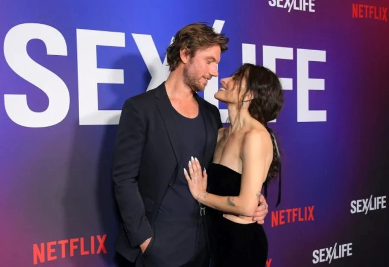 Sarah Shahi y Adam demuestran su relación: ¿está embarazada?