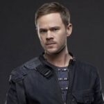 Aaron Ashmore Bio, Movies, Age, Spouse, Family, Net Worth