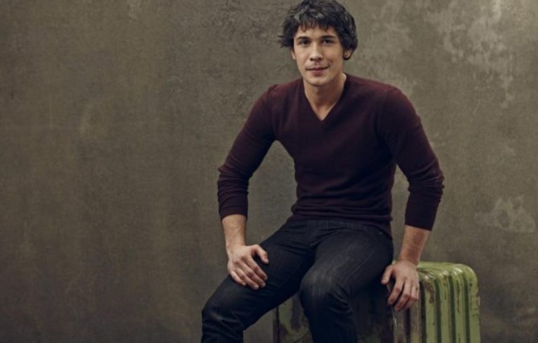 Bob Morley Bio, Height, Girlfriend, Ethnicity, Gay, Body Measurements