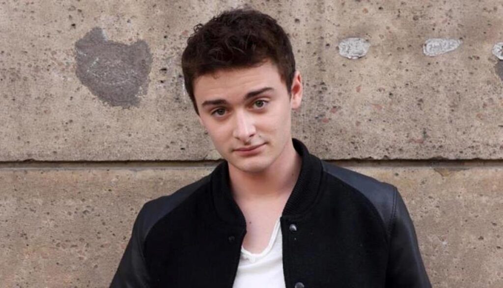 Does Noah Schnapp Have Any Children? • Celebily