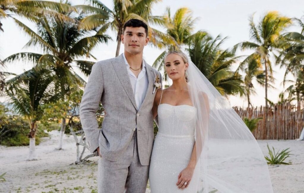 Who is Brandon Vázquez wife • Celebily