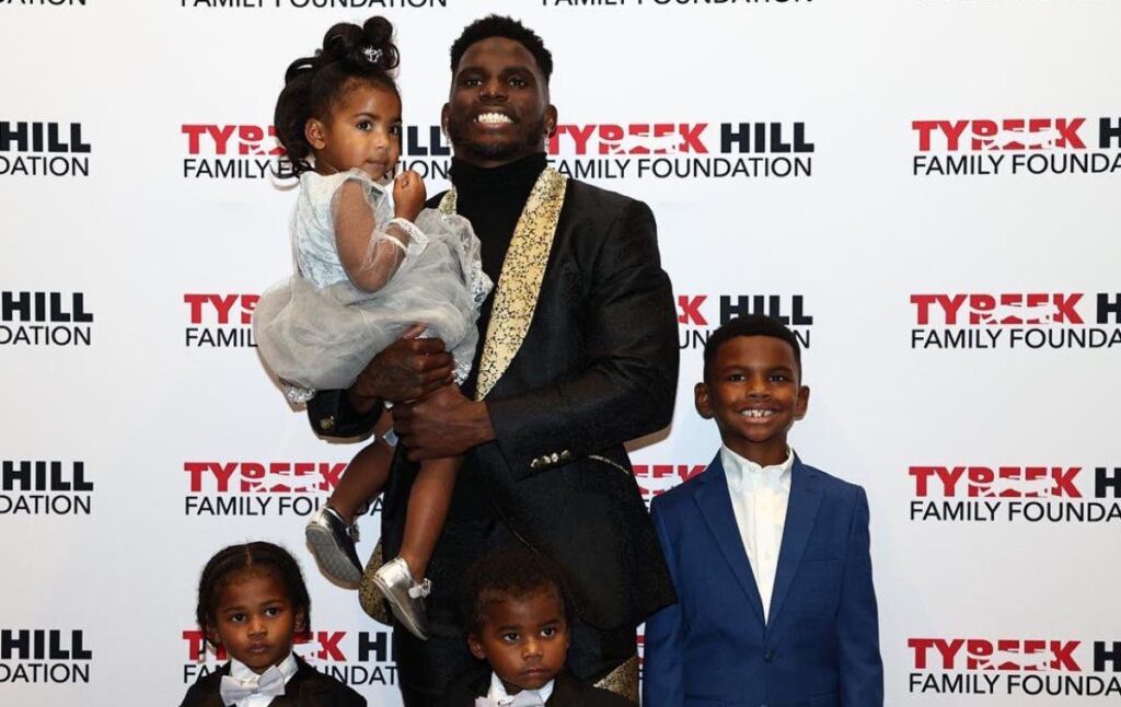 How many Kids Does Tyreek Hill have? • Celebily
