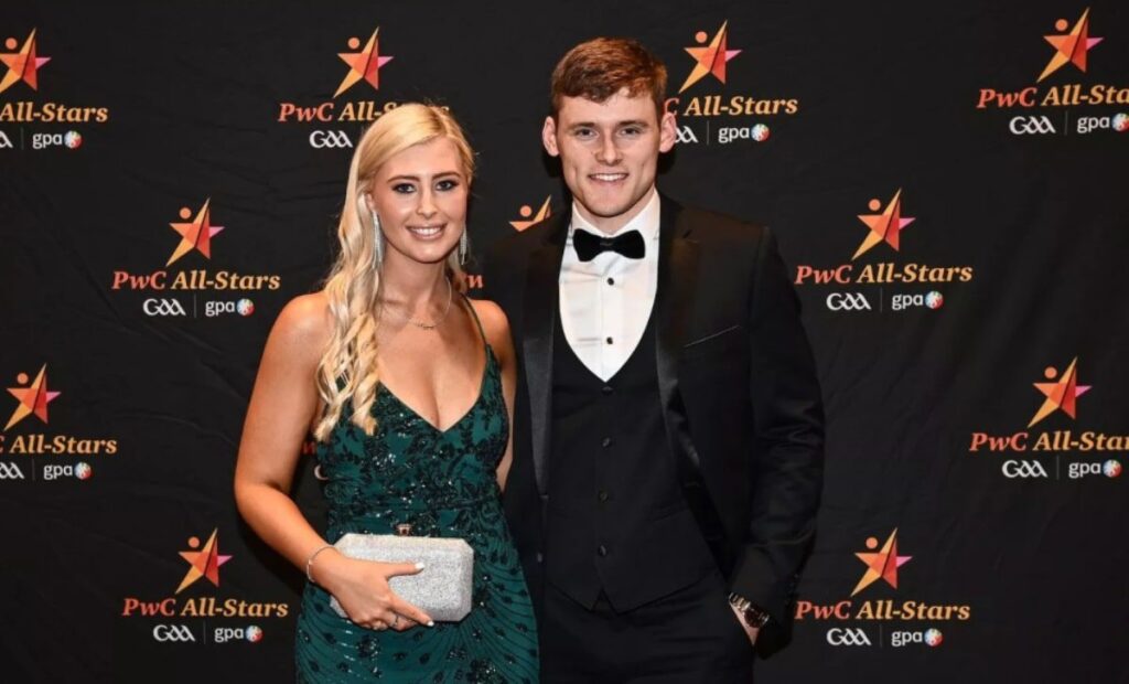 Is David Clifford Married? • Celebily