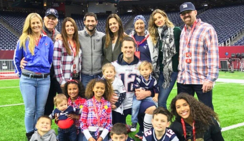 A Look at Tom Brady’s Family • Celebily