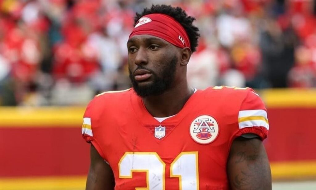 How Old Is Darrel Williams? • Celebily