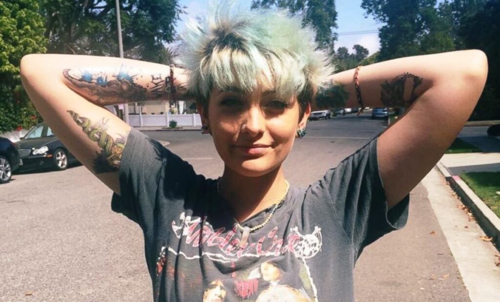 Paris Jackson refuses to shave and tells critics to mind their own business