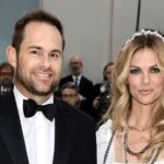 Moore and Decker show support for Roddick on the anniversary of the U.S. Open win.