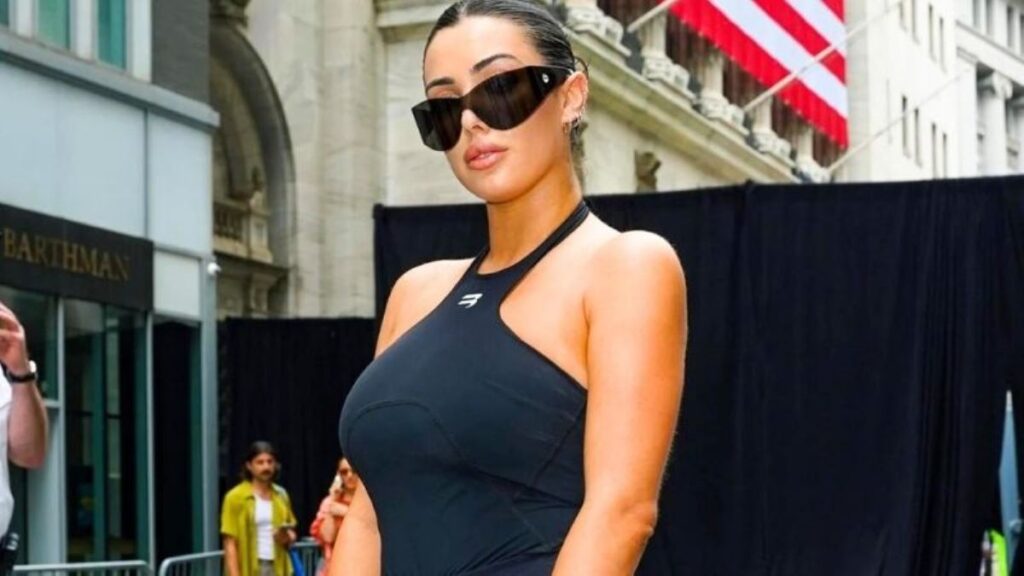 Bianca Censori Net Worth: How Much Is Bianca Censori Worth?