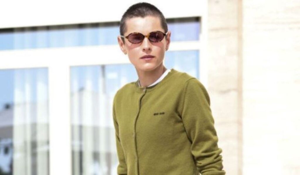 What Is Emma Corrin Nationality?