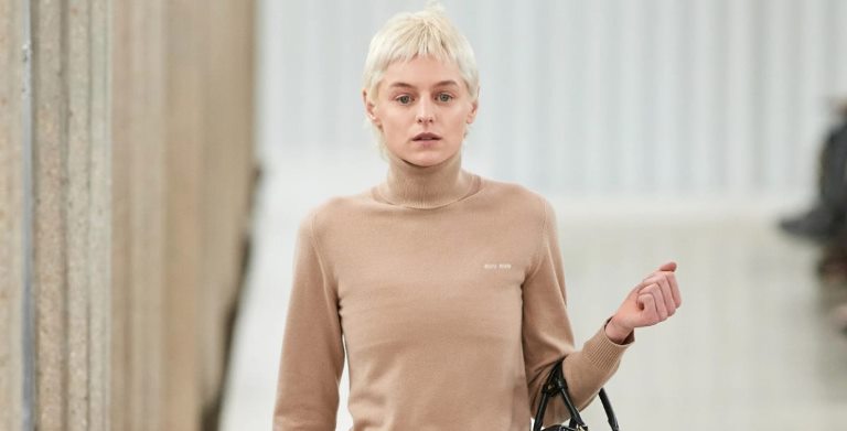 Emma Corrin Height: How Tall Is Emma Corrin?