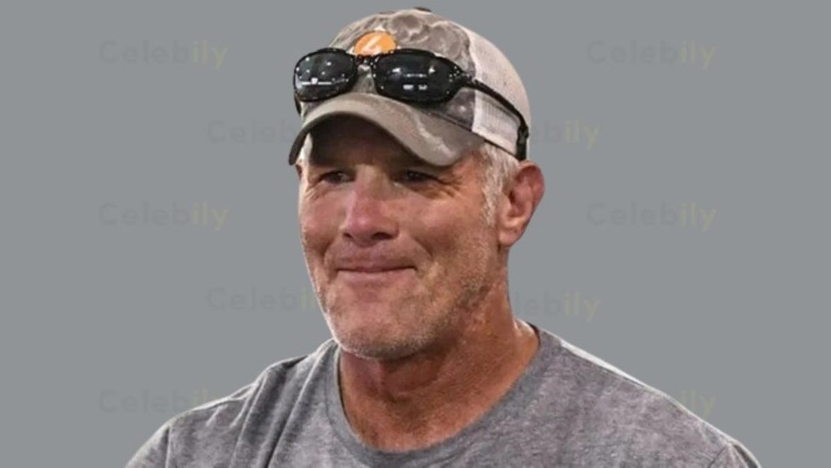 Brett Favre Net Worth: How Much is He Worth? 1 Brett Favre Net Worth: How Much is Brett Favre Worth?
