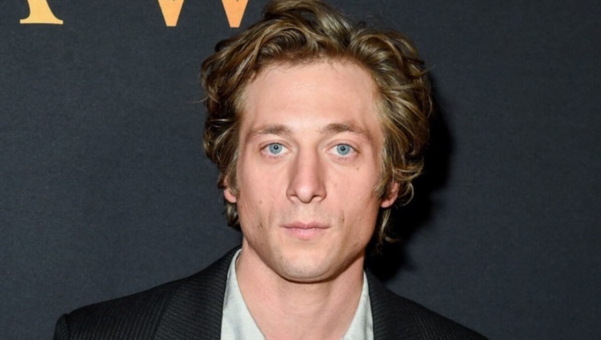 Jeremy Allen White Net Worth: How Much He Worth?