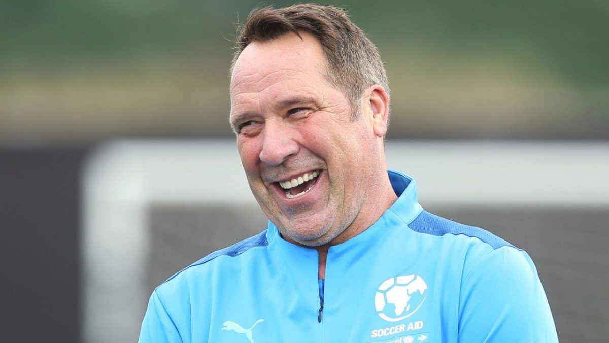 David Seaman Net Worth: How Much is He Worth?